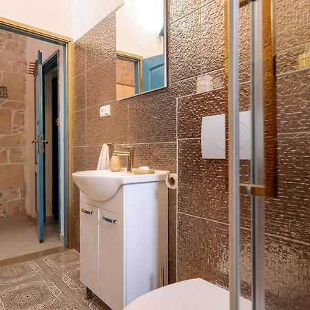 Domus Marini Apartment *