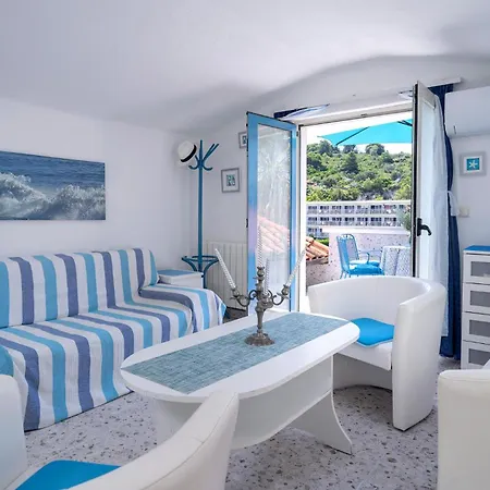Apartment Domus Marini