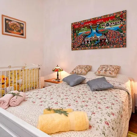 Domus Marini Apartment *