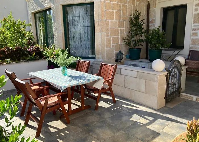 Domus Marini Hvar Town